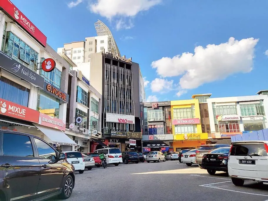 Apartment Walking Distance To Mount Austin 3 Rooms 6 Pax Johor Bahru
